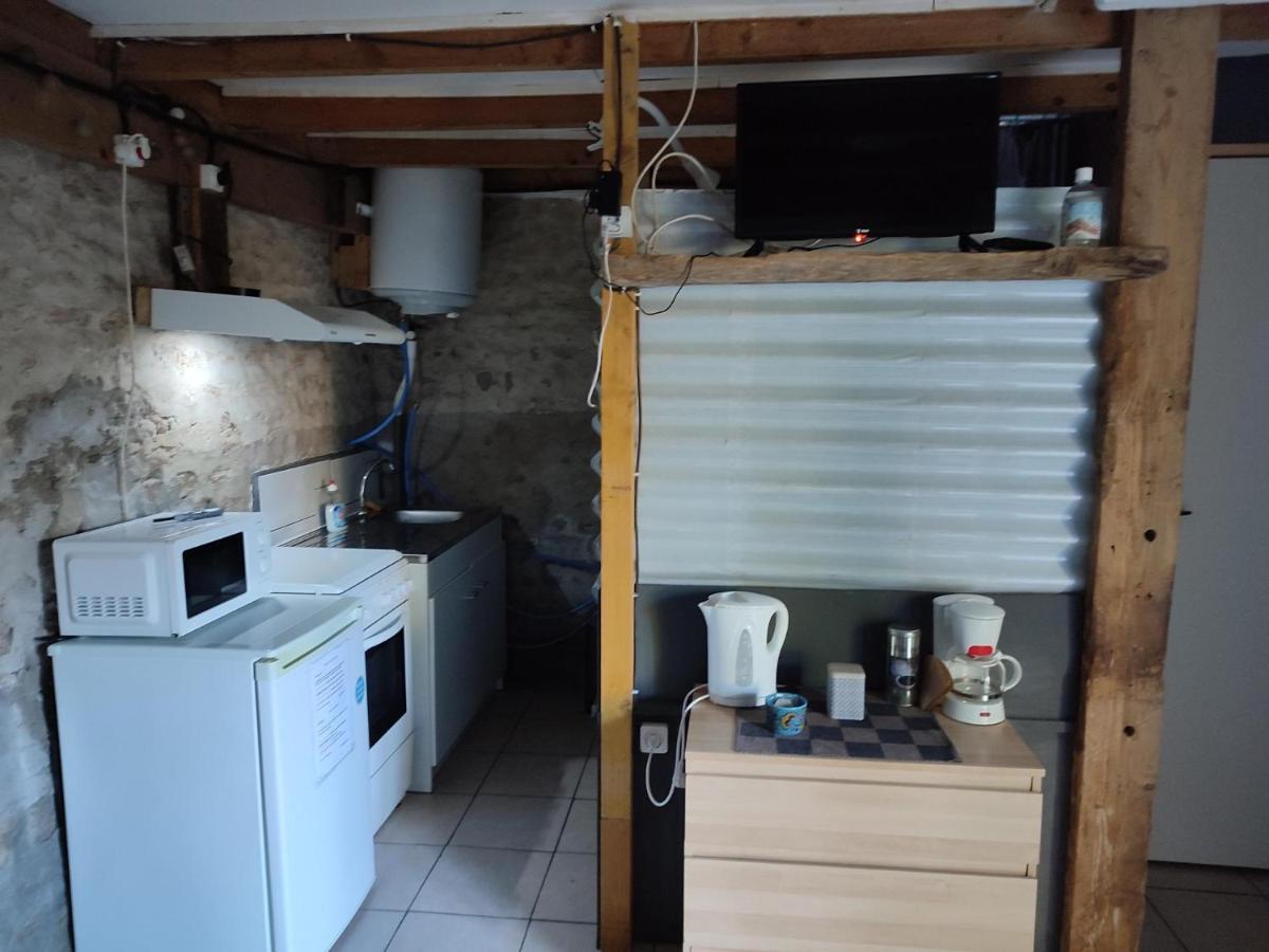 La Mini Ferme De Maelou Villa Sermaises Eksteriør bilde